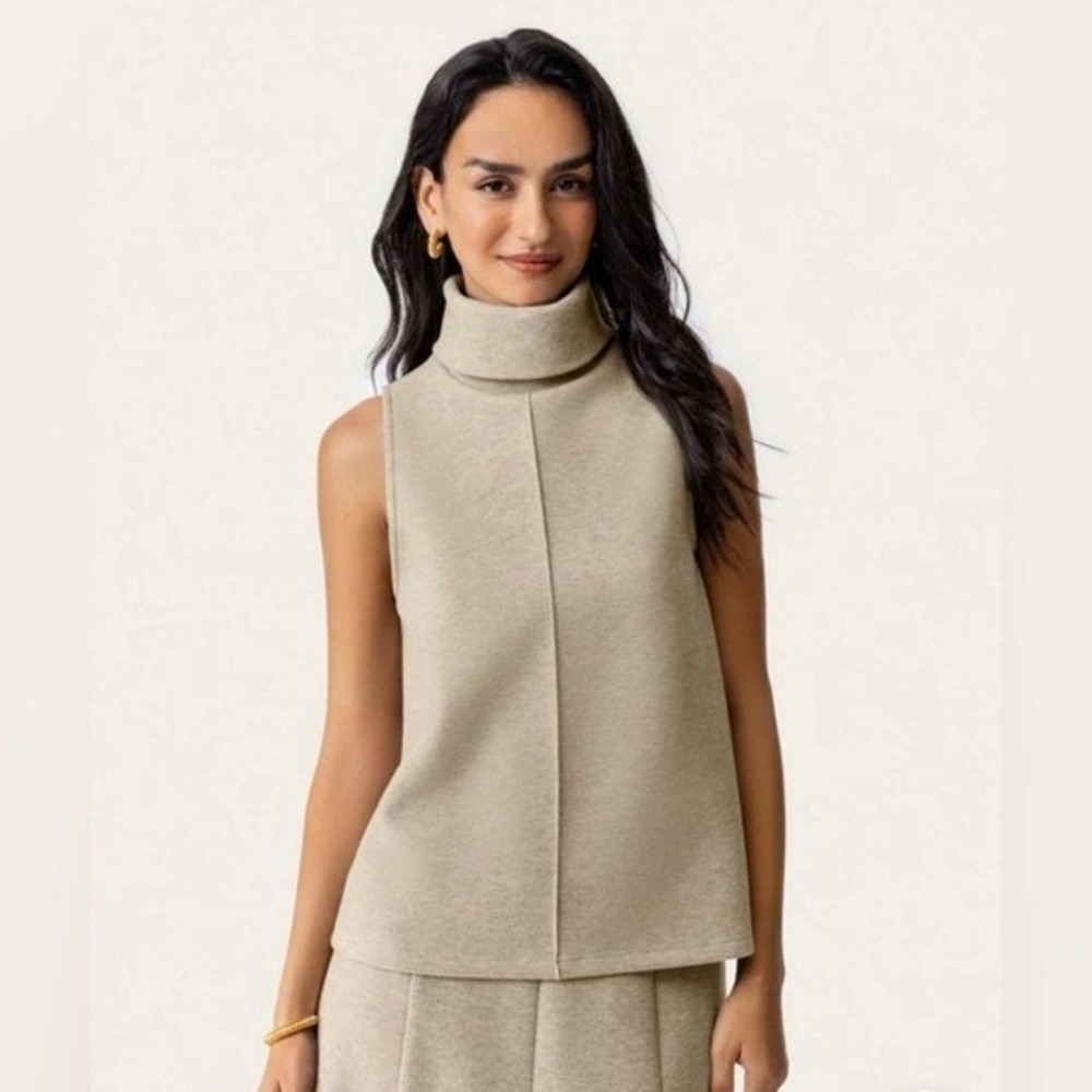 OGL FuzzLuxe Turtle Neck Split Hem Top heather morganite beige size Small‎ NWT